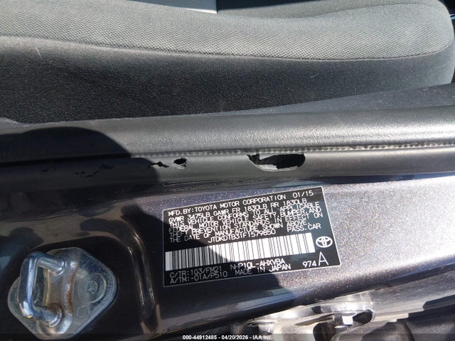JTDKDTB31F1579850 Toyota Prius C Two