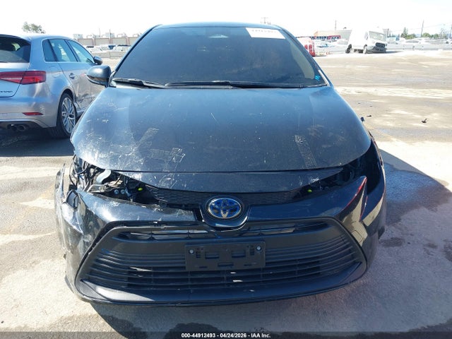 JTDBCMFE2R3045673 Toyota Corolla Hybrid Le