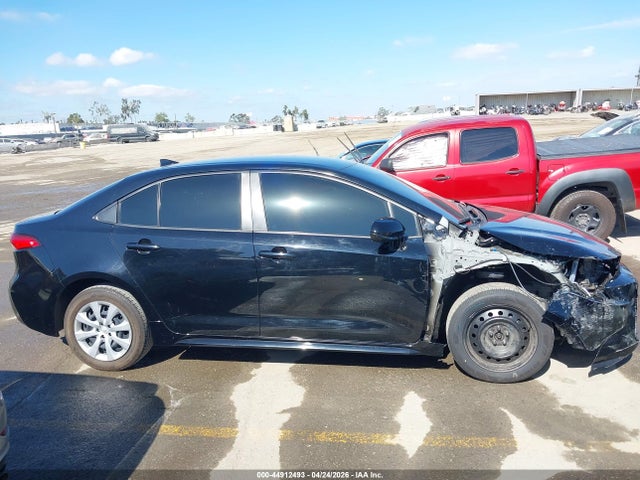 JTDBCMFE2R3045673 Toyota Corolla Hybrid Le
