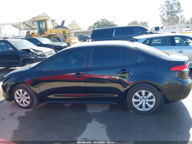 JTDBCMFE2R3045673 Toyota Corolla Hybrid Le