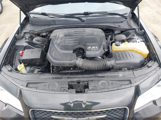 Продаж на аукціоні авто 2017 Chrysler 300 Limited, vin: 2C3CCAAG7HH663759, номер лоту: 44912501