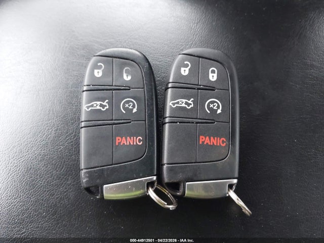 Продаж на аукціоні авто 2017 Chrysler 300 Limited, vin: 2C3CCAAG7HH663759, номер лоту: 44912501