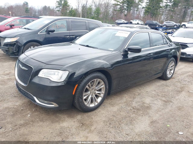 Продаж на аукціоні авто 2017 Chrysler 300 Limited, vin: 2C3CCAAG7HH663759, номер лоту: 44912501