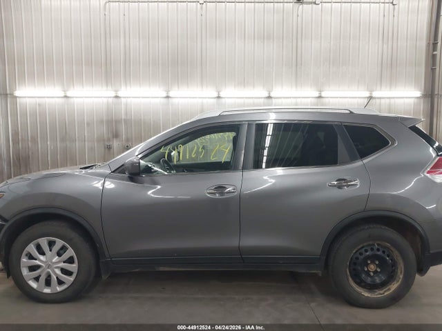2016 Nissan Rogue S მანქანა იყიდება აუქციონზე, vin: KNMAT2MV2GP611064, აუქციონის ნომერი: 44912524