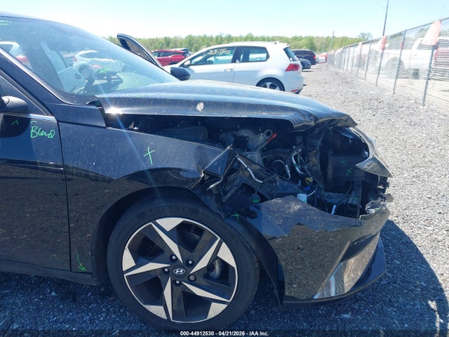 2022 Hyundai Elantra Sel მანქანა იყიდება აუქციონზე, vin: 5NPLN4AG1NH081909, აუქციონის ნომერი: 44912530