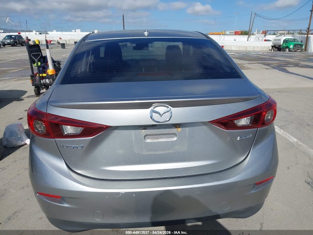 44912537 :رقم المزاد ، JM1BM1W70F1231555 vin ، 2015 Mazda Mazda3 I Grand Touring مزاد بيع