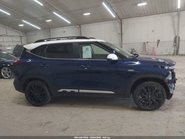 44912538 :رقم المزاد ، KNDEUCA29N7311145 vin ، 2022 Kia Seltos Nightfall Edition مزاد بيع