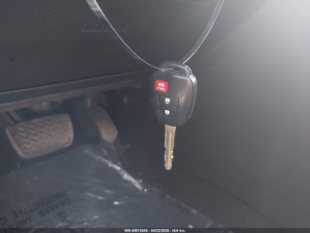 44912548 :رقم المزاد ، 5TDZZRFH8HS203533 vin ، 2017 Toyota Highlander Le مزاد بيع