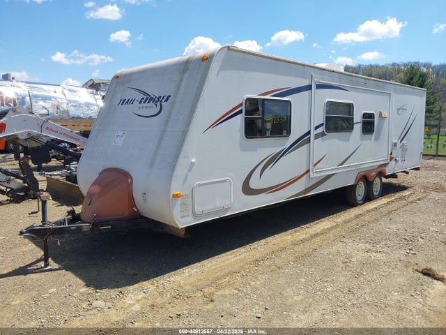 Продажа на аукционе авто 2009 R-vision Trail Cruiser, vin: 4WYT02R2791750425, номер лота: 44912557