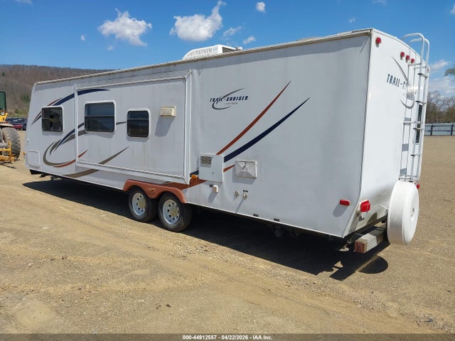 Продажа на аукционе авто 2009 R-vision Trail Cruiser, vin: 4WYT02R2791750425, номер лота: 44912557