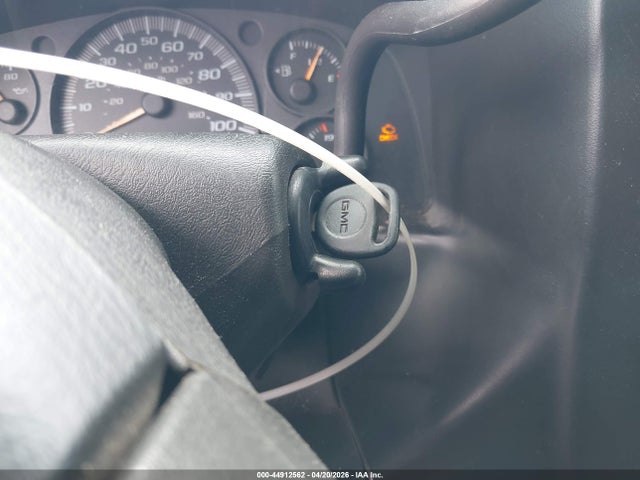 44912562 :رقم المزاد ، 1GTGG25U551171720 vin ، 2005 Gmc Savana Standard مزاد بيع