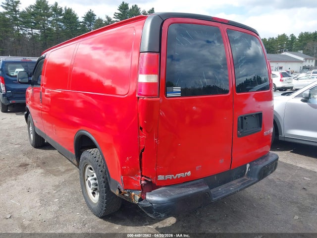 44912562 :رقم المزاد ، 1GTGG25U551171720 vin ، 2005 Gmc Savana Standard مزاد بيع