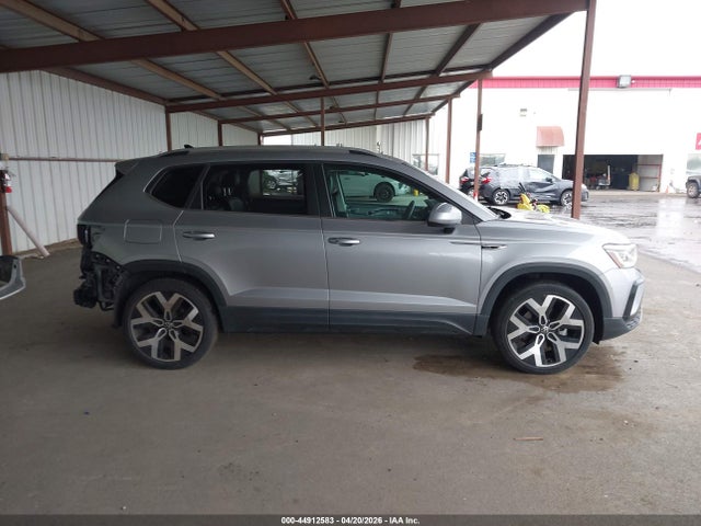 3VV2X7B2XNM083955 Volkswagen Taos 1.5t Sel