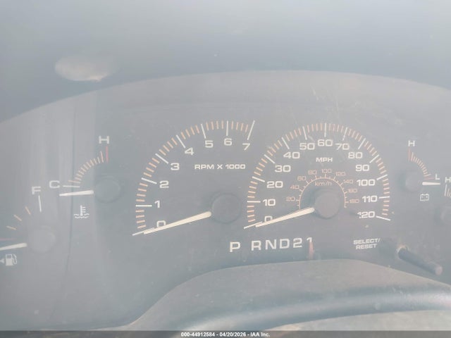 44912584 :رقم المزاد ، 1FMPU16W43LA55781 vin ، 2003 Ford Expedition Xlt مزاد بيع