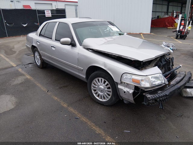 2006 Mercury Grand Marquis Ls მანქანა იყიდება აუქციონზე, vin: 2MEFM75V06X630427, აუქციონის ნომერი: 44912620