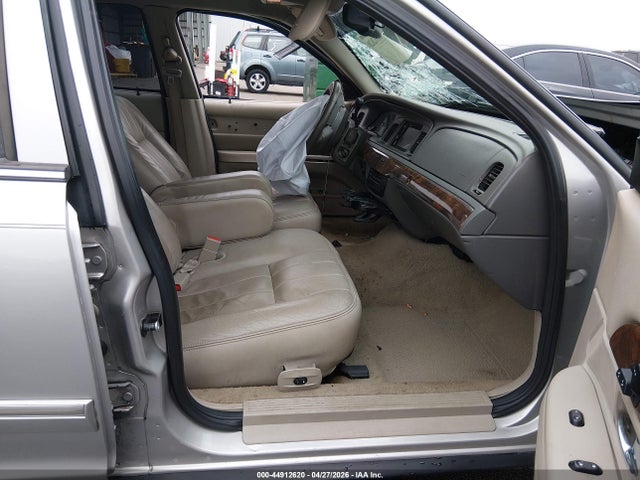 2006 Mercury Grand Marquis Ls მანქანა იყიდება აუქციონზე, vin: 2MEFM75V06X630427, აუქციონის ნომერი: 44912620