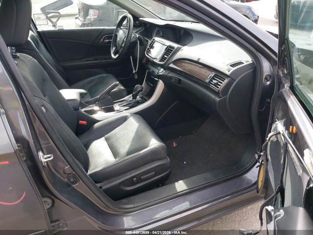 1HGCR2F9XHA079060 Honda Accord Ex-l
