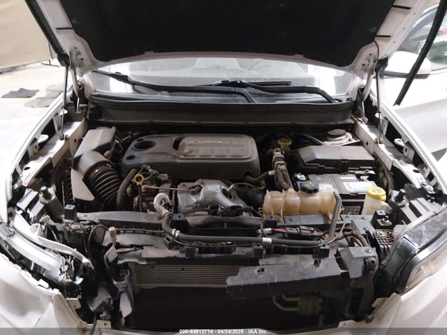 44912714 :رقم المزاد ، 1C4PJMDN3KD210791 vin ، 2019 Jeep Cherokee Limited 4x4 مزاد بيع