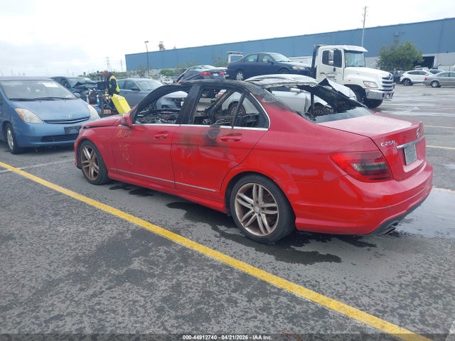 Продажа на аукционе авто 2014 Mercedes-benz C 250 Sport, vin: WDDGF4HB0EA962350, номер лота: 44912740
