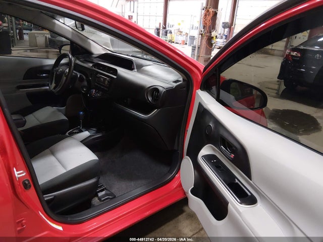 Aukcja sprzedaży 2014 Toyota Prius C Two, vin: JTDKDTB30E1077278, numer aukcji: 44912742