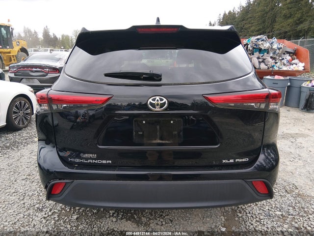 5TDGZRBH5MS524386 Toyota Highlander Xle