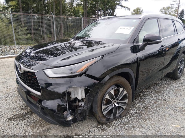 5TDGZRBH5MS524386 Toyota Highlander Xle
