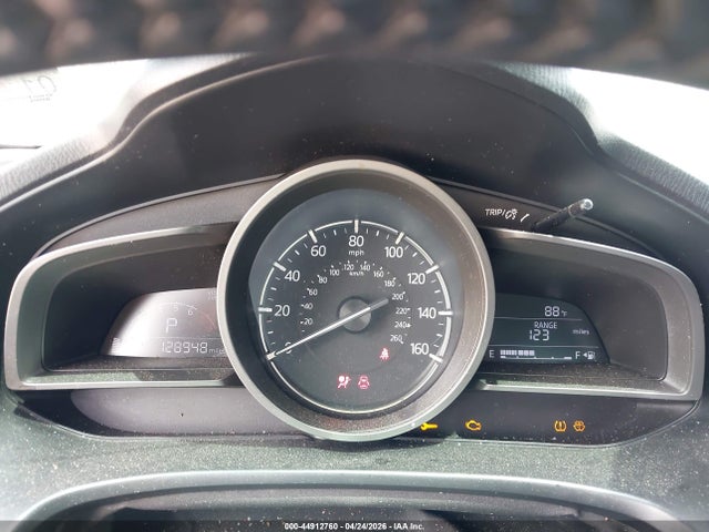 44912760 :رقم المزاد ، 3MZBN1V7XHM132372 vin ، 2017 Mazda Mazda3 Touring مزاد بيع