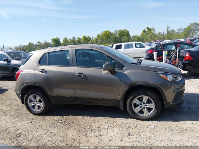 44912767 :رقم المزاد ، KL7CJNSB8MB357276 vin ، 2021 Chevrolet Trax Awd Ls مزاد بيع