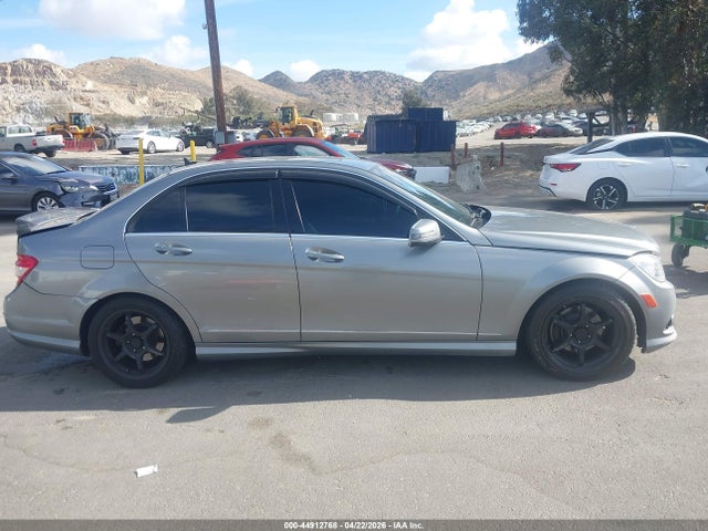 44912768 :رقم المزاد ، WDDGF5EB1AF440821 vin ، 2010 Mercedes-benz C 300 Sport مزاد بيع