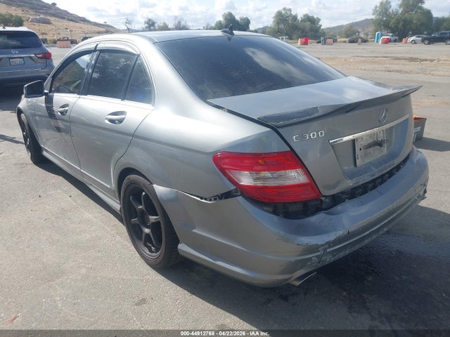 44912768 :رقم المزاد ، WDDGF5EB1AF440821 vin ، 2010 Mercedes-benz C 300 Sport مزاد بيع
