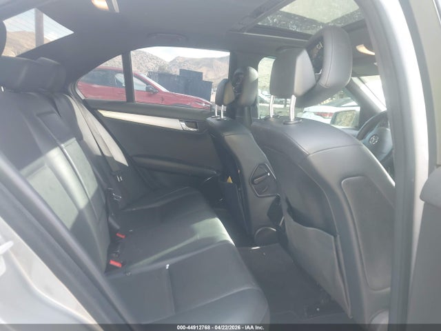 44912768 :رقم المزاد ، WDDGF5EB1AF440821 vin ، 2010 Mercedes-benz C 300 Sport مزاد بيع