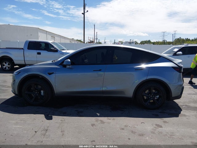 Продаж на аукціоні авто 2026 Tesla Model Y All-wheel Drive/long Range Launch Series/premium All-wheel Drive, vin: 7SAYGDEE0TA590684, номер лоту: 44912774