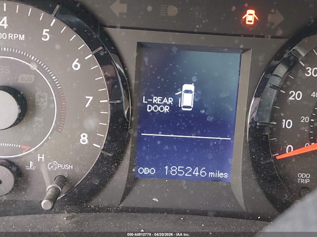 Продажа на аукционе авто 2015 Toyota Sienna Le 8 Passenger, vin: 5TDKK3DC8FS577924, номер лота: 44912778