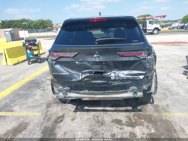 Продаж на аукціоні авто 2025 Mitsubishi Outlander Se 2.5 S-awc/trail Edition S-awc, vin: JA4J4VA88SZ036439, номер лоту: 44912780