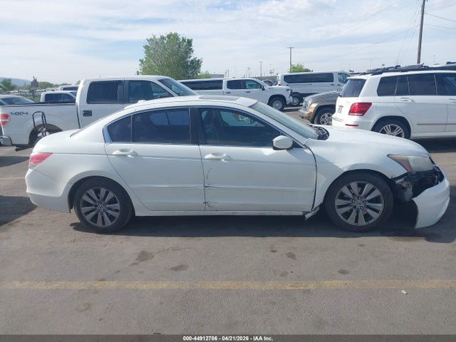 2011 Honda Accord 2.4 Ex-l მანქანა იყიდება აუქციონზე, vin: 1HGCP2F83BA126255, აუქციონის ნომერი: 44912786
