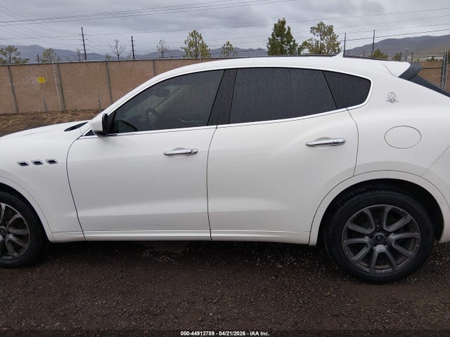 44912789 :رقم المزاد ، ZN661YUA3LX344862 vin ، 2020 Maserati Levante S مزاد بيع