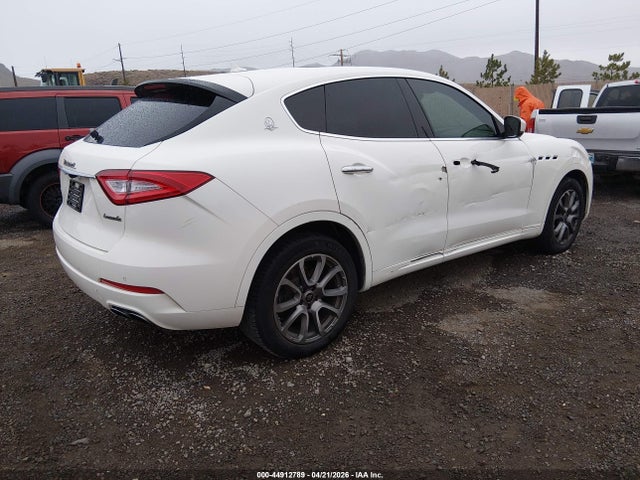 44912789 :رقم المزاد ، ZN661YUA3LX344862 vin ، 2020 Maserati Levante S مزاد بيع