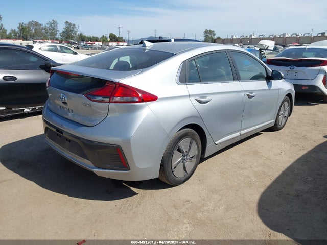 44912818 :رقم المزاد ، KMHC75LCXNU279576 vin ، 2022 Hyundai Ioniq Hybrid Se مزاد بيع