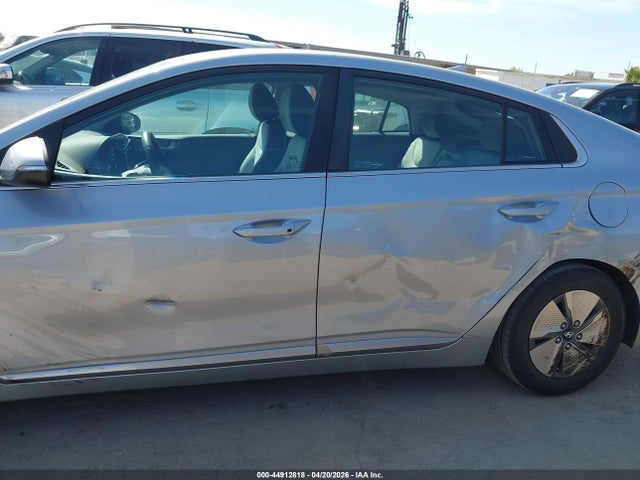 44912818 :رقم المزاد ، KMHC75LCXNU279576 vin ، 2022 Hyundai Ioniq Hybrid Se مزاد بيع