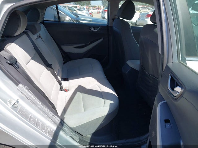 44912818 :رقم المزاد ، KMHC75LCXNU279576 vin ، 2022 Hyundai Ioniq Hybrid Se مزاد بيع