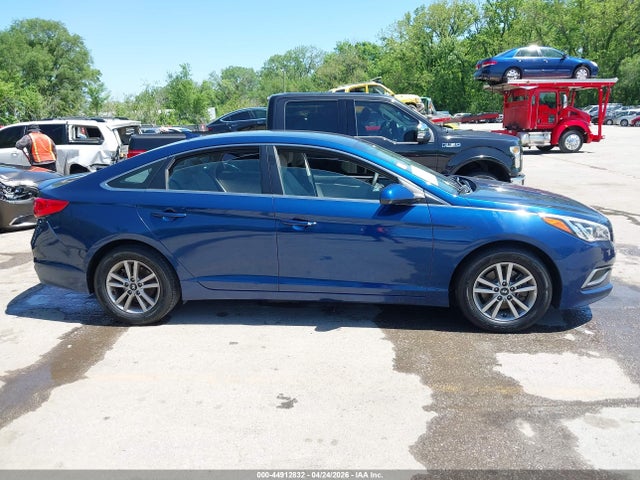 2016 Hyundai Sonata Se მანქანა იყიდება აუქციონზე, vin: 5NPE24AF9GH361881, აუქციონის ნომერი: 44912832