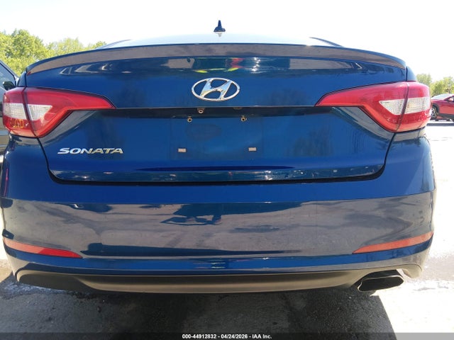 2016 Hyundai Sonata Se მანქანა იყიდება აუქციონზე, vin: 5NPE24AF9GH361881, აუქციონის ნომერი: 44912832
