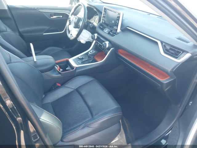 44912845 :رقم المزاد ، 2T3J1RFV8KC010767 vin ، 2019 Toyota Rav4 Adventure مزاد بيع