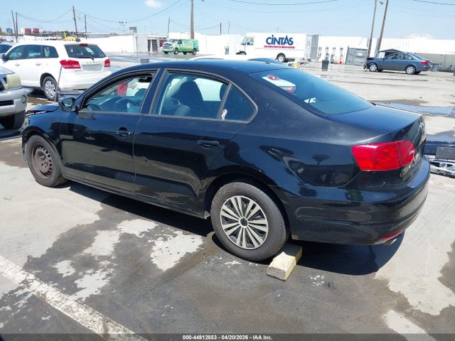 44912853 :رقم المزاد ، 3VW2K7AJ8CM467717 vin ، 2012 Volkswagen Jetta 2.0l S مزاد بيع