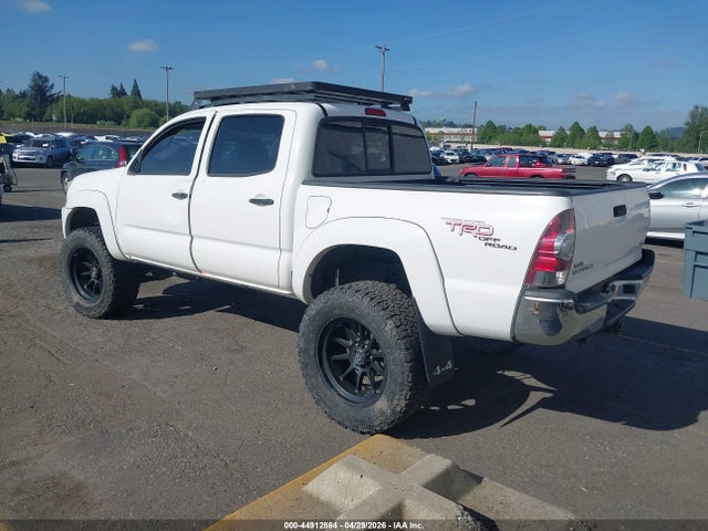 44912864 :رقم المزاد ، 5TFLU4EN1BX018689 vin ، 2011 Toyota Tacoma Base V6 مزاد بيع