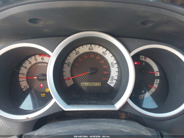 44912864 :رقم المزاد ، 5TFLU4EN1BX018689 vin ، 2011 Toyota Tacoma Base V6 مزاد بيع