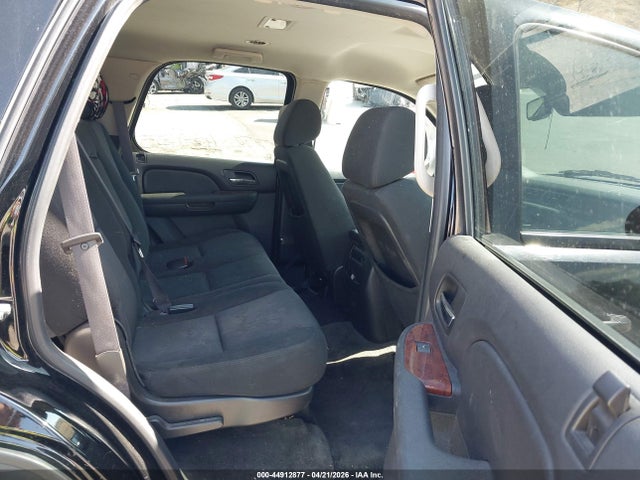 44912877 :رقم المزاد ، 1GNSCAE00BR399271 vin ، 2011 Chevrolet Tahoe Ls مزاد بيع