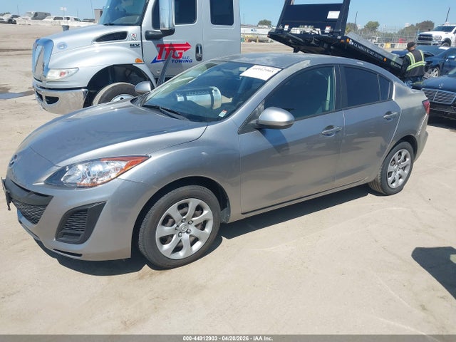 Продажа на аукционе авто 2011 Mazda Mazda3 I Sport, vin: JM1BL1UG9B1482915, номер лота: 44912903