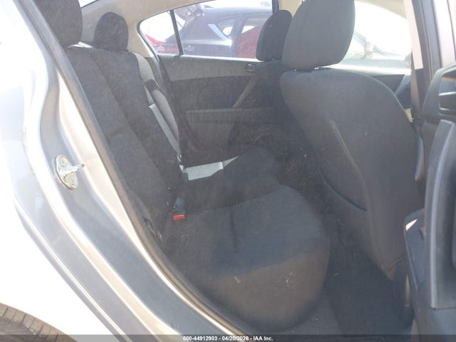 Продажа на аукционе авто 2011 Mazda Mazda3 I Sport, vin: JM1BL1UG9B1482915, номер лота: 44912903