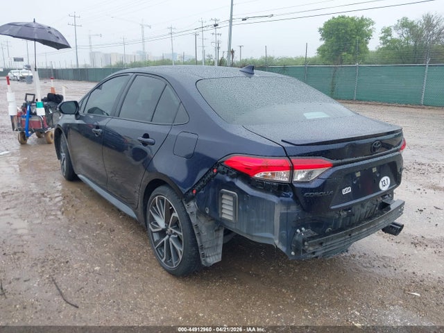 Toyota COROLLA SE 2022 5YFS4MCE0NP130336 Image 3